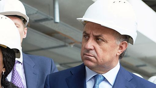 Мутко обсудит с Полтавченко расход средств на строительство стадиона в Петербурге