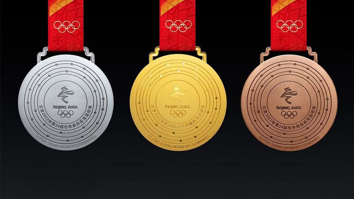 Оргкомитет ОИ-2022 представил дизайн олимпийских медалей