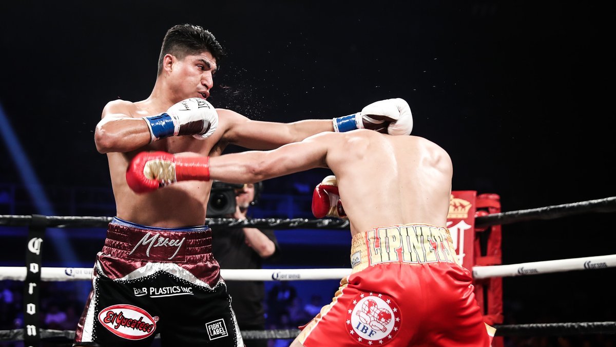 Майки Гарсия отобрал пояс IBF у Сергея Липинца Майки Гарсия отобрал пояс IBF у Сергея Липинца