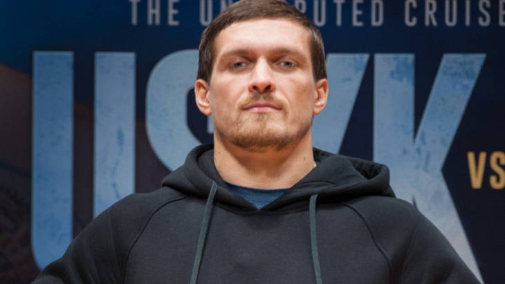 Александр Усик