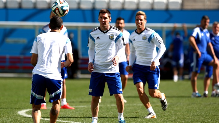 Аргентинцы усердно тренируются перед матчем со сборной Швейцарии