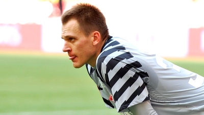 Артем Ребров