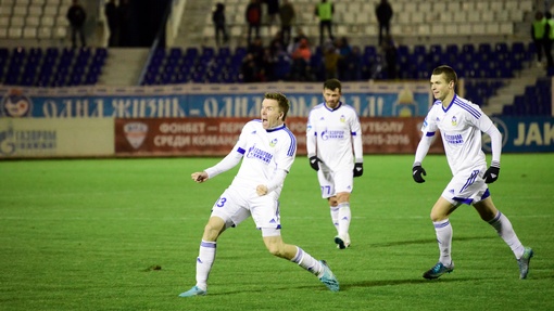 Футболисты «Волгаря»