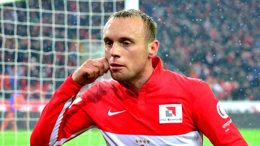 Денис Глушаков