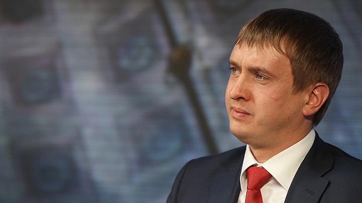 Александр Алаев