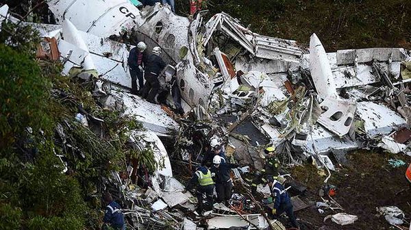 Жертвами трагедии стали по меньшей мере 76 человек Жертвами трагедии стали по меньшей мере 76 человек