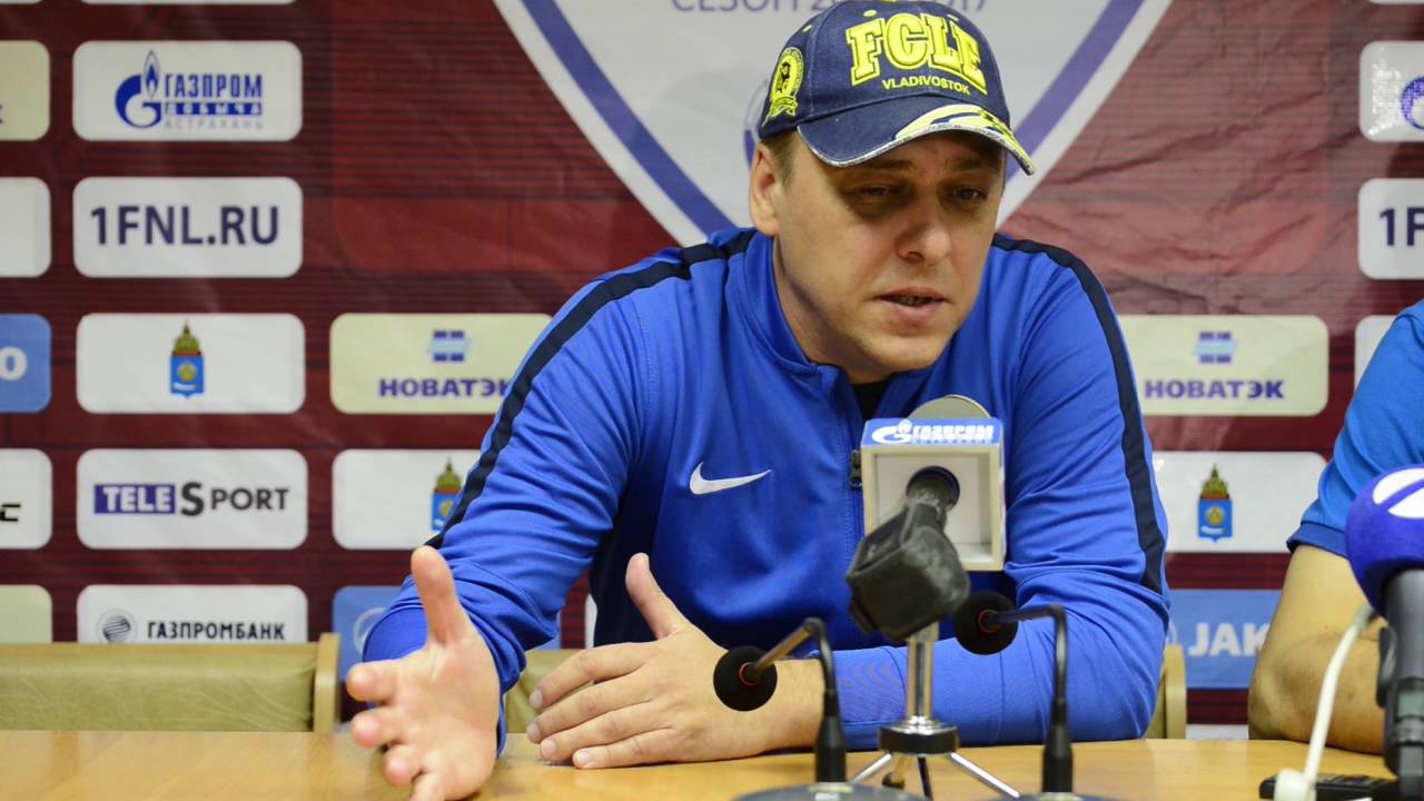 Константин Емельянов