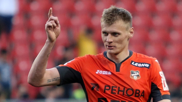 Роман Емельянов
