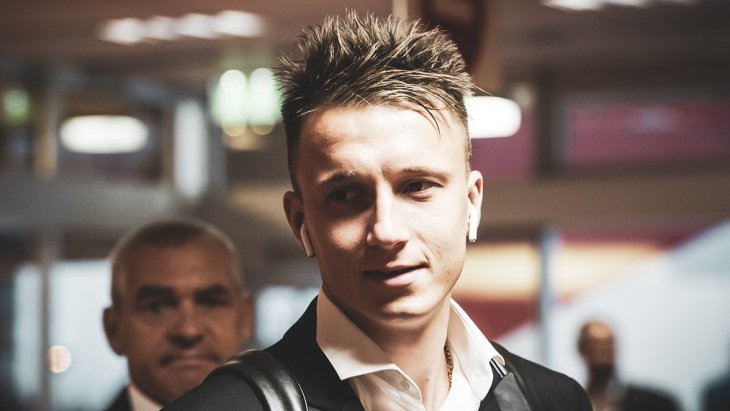 Александр Головин