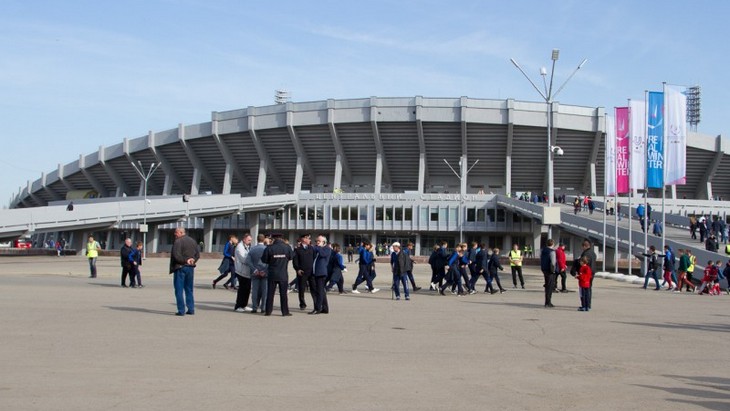 Стадион в Красноярске Стадион в Красноярске