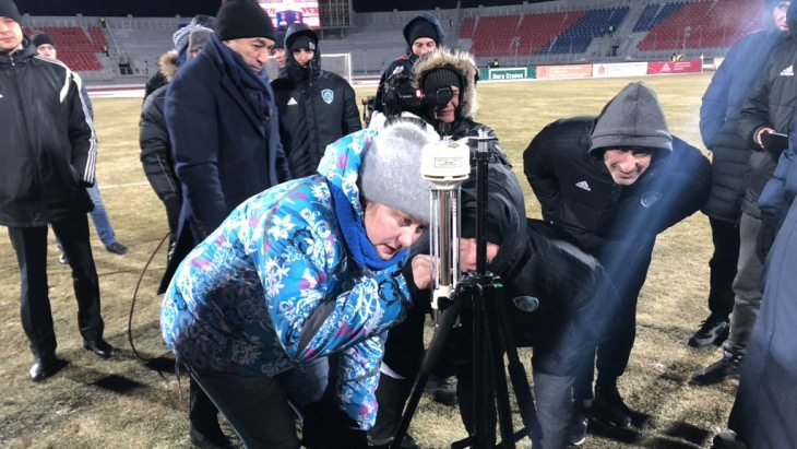 Замер температуры на стадионе Замер температуры на стадионе