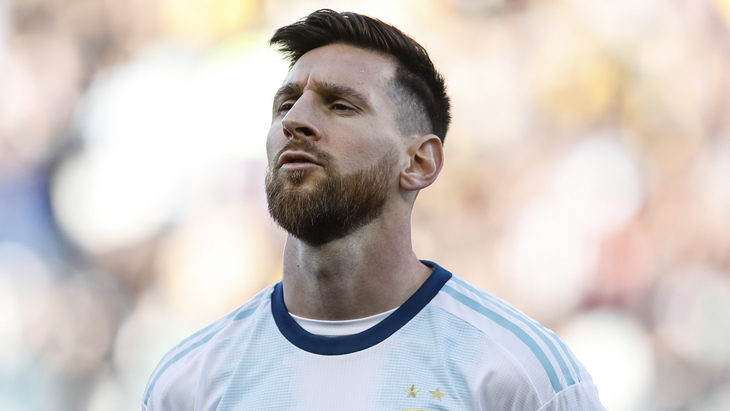 Аргентина одолела Чили, Месси удален в первом тайме