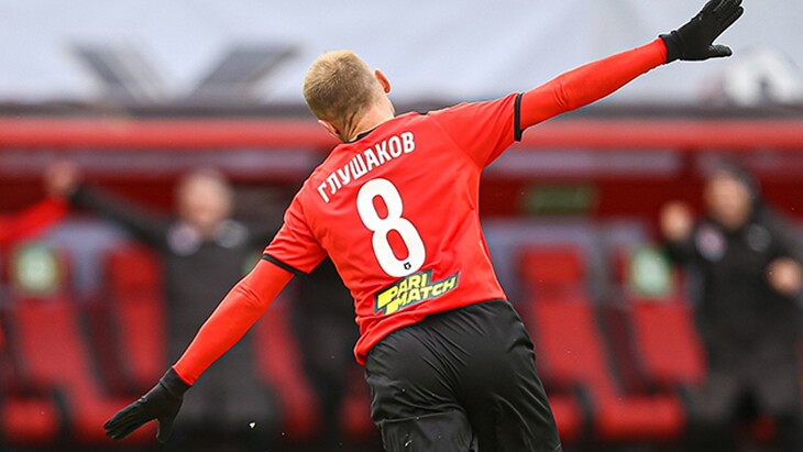 Денис Глушаков