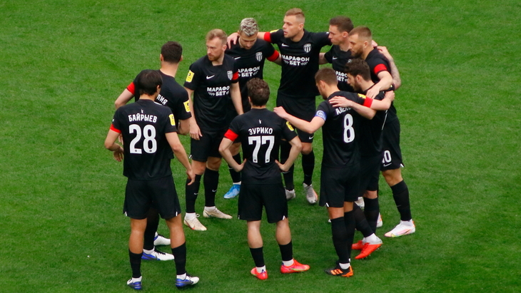 Футболисты «Ротора»