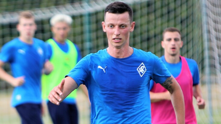 Дмитрий Иванисеня