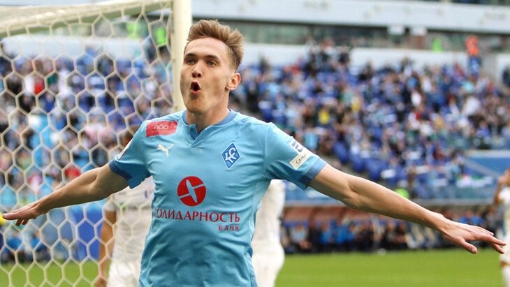 Роман Ежов