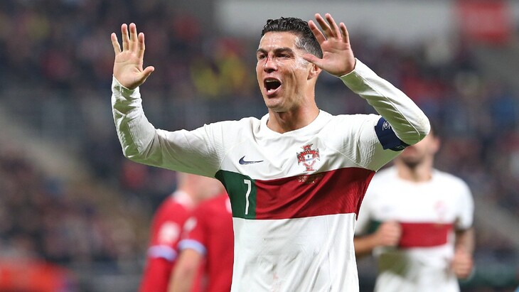 Тренер Португалии: У Роналду было три или четыре шанса забить Чехии
