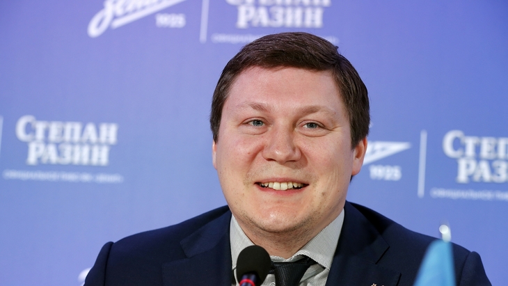 ФИФА и УЕФА отстранили российские сборные и клубы от участия в международных турнирах ФИФА и УЕФА отстранили российские сборные и клубы от участия в международных турнирах
