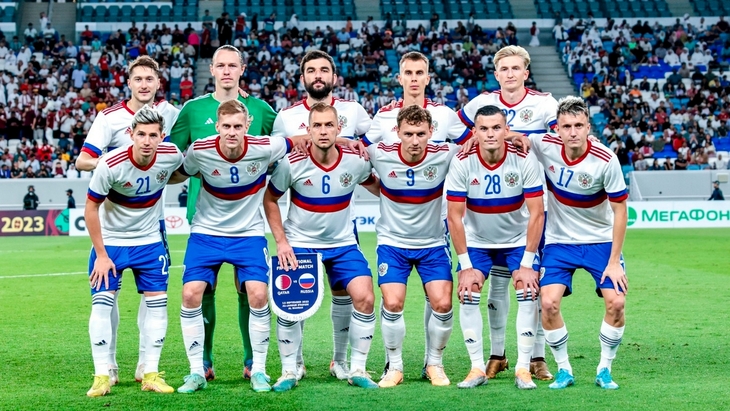 Сборная России перед матчем с Катаром (1:1) Сборная России перед матчем с Катаром (1:1)