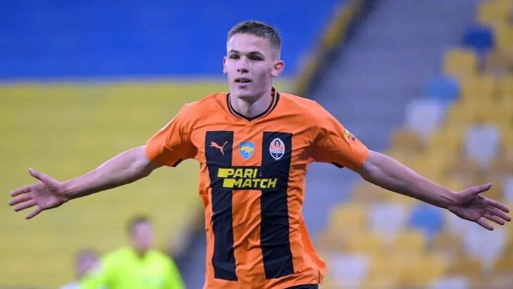 Данила Сикан