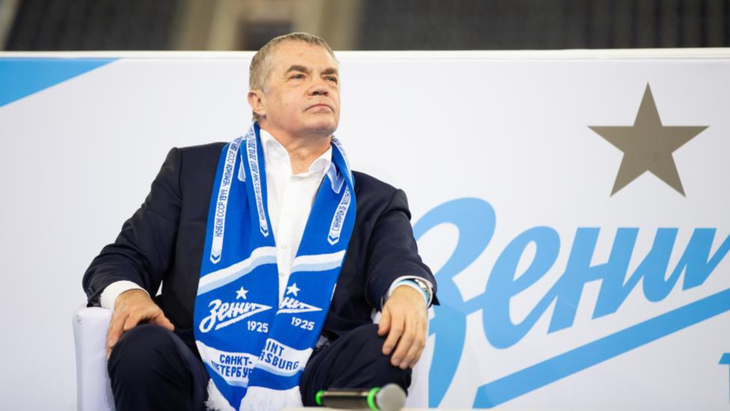 Александр Медведев
