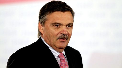 Рене Фазель