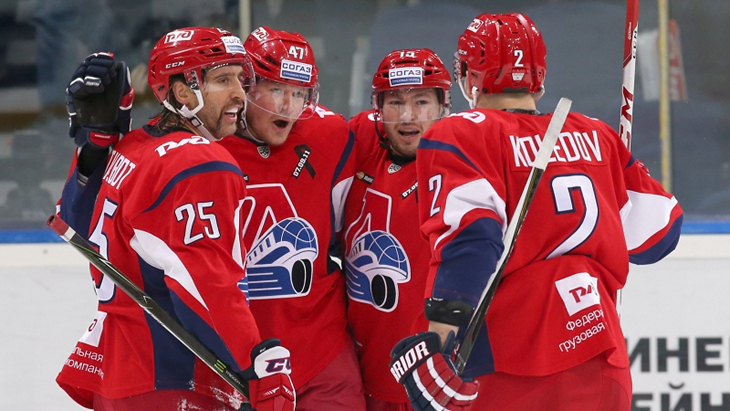 Хоккеисты «Локомотива»