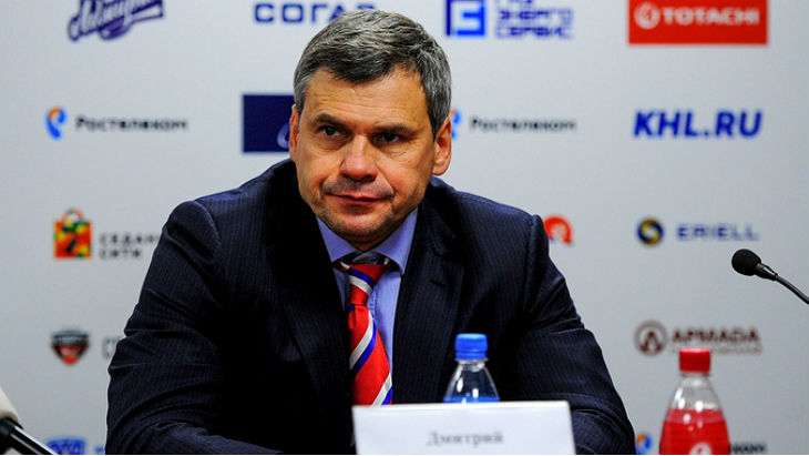 Дмитрий Квартальнов