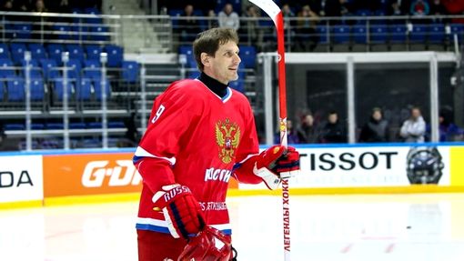 Алексей Яшин