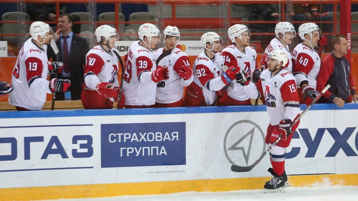 Хоккеисты «Локомотива»
