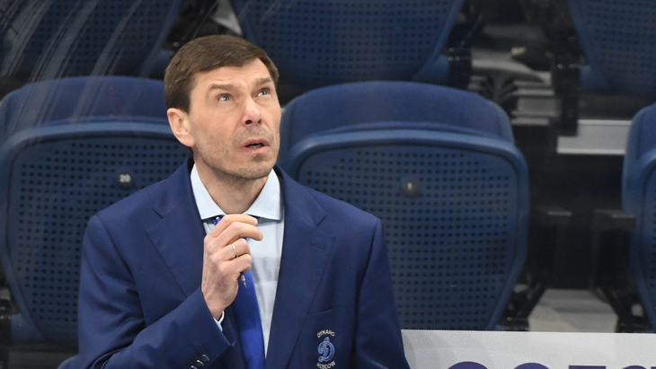 Алексей Кудашов — главный тренер московского «Динамо» Алексей Кудашов — главный тренер московского «Динамо»
