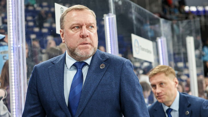 Вадим Епанчинцев — главный тренер «Сибири» Вадим Епанчинцев — главный тренер «Сибири»