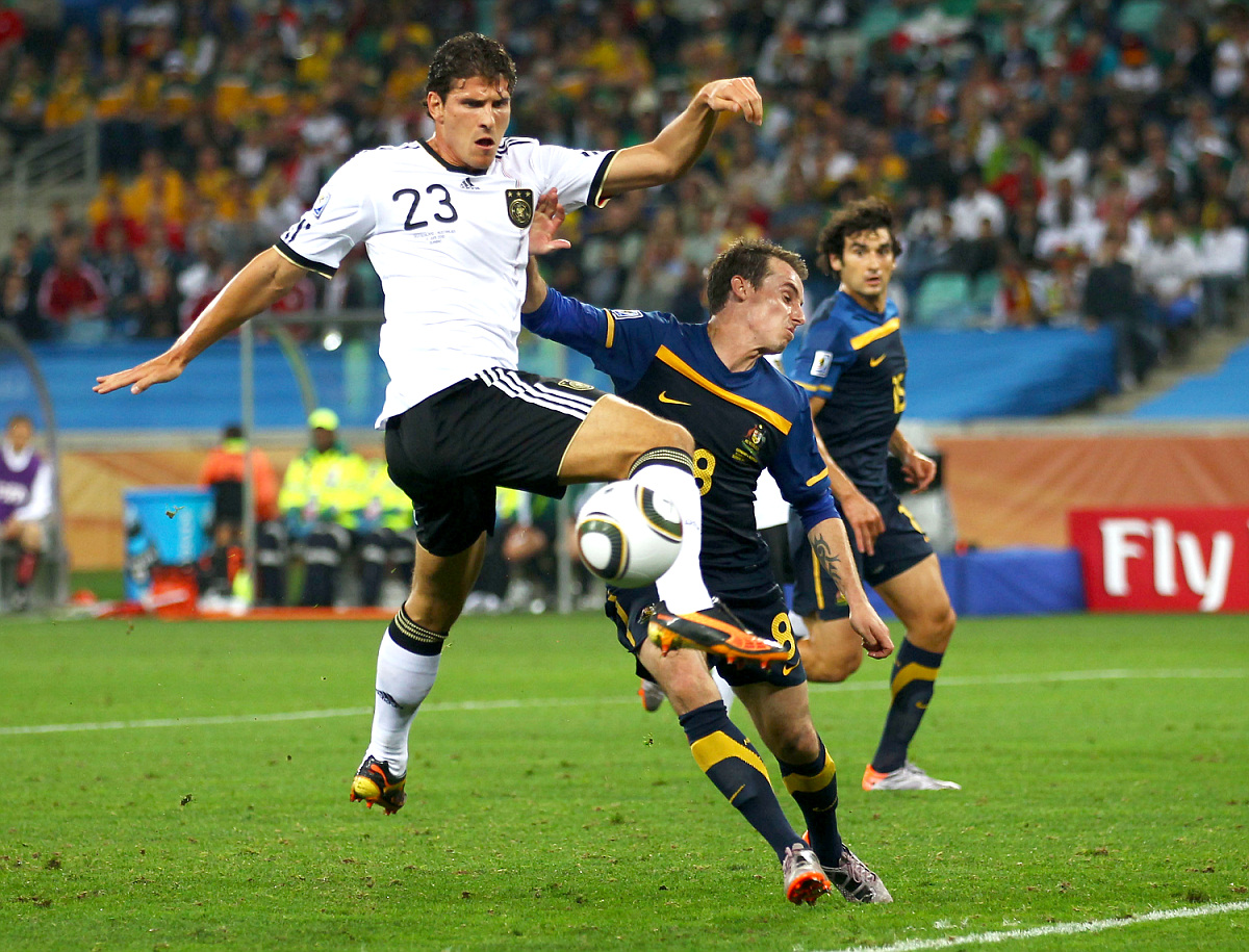 http://www.livesport.ru/l/photo/2010/06/14/ger_aus_hd/17.jpg