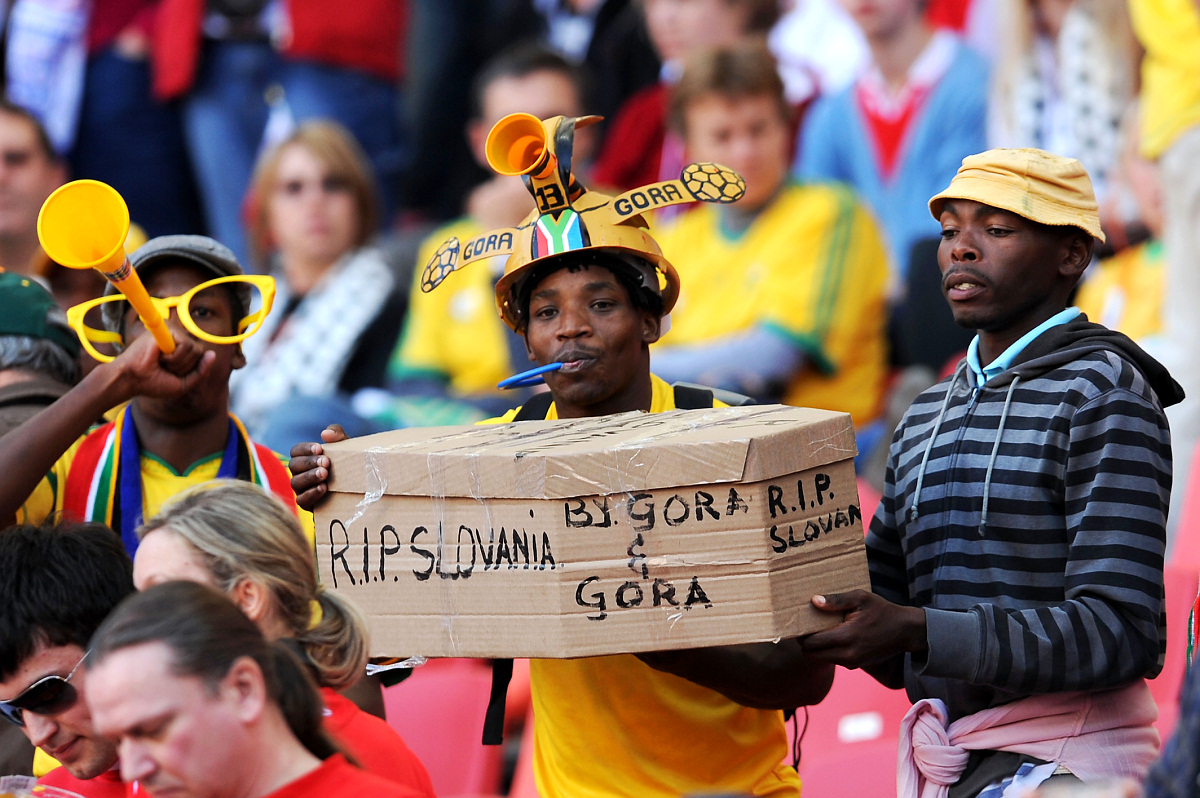 http://www.livesport.ru/l/photo/2010/06/23/svn_eng_hd/12.jpg