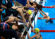 Золото американок в эстафете 4x200 вольным стилем