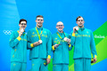 Золото американцев в мужской и женской эстафетах 4x100