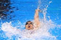 Золото американцев в мужской и женской эстафетах 4x100