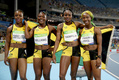 Чемпионский финиш американок в эстафете 4x100