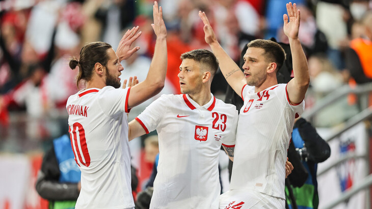 Продолжит ли Польша обыгрывать сборную Исландии?