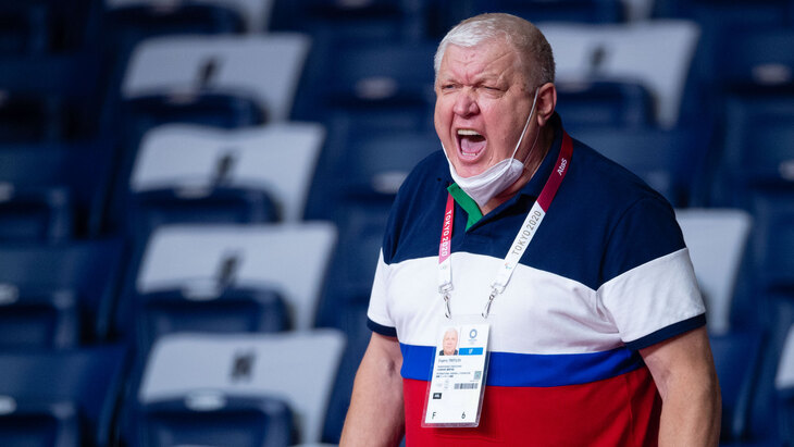 Евгений Трефилов поддерживал команду с трибун Евгений Трефилов поддерживал команду с трибун